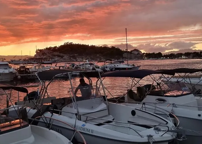 Palladium Center * Makarska