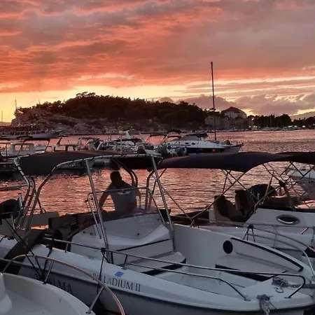 Palladium Center * Makarska