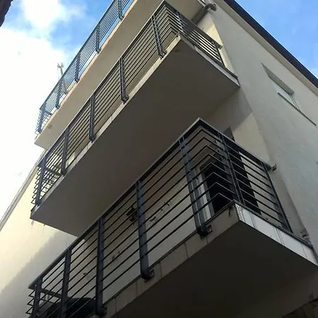 דירה Palladium Center