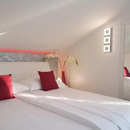 Palladium Center Apartment Makarska