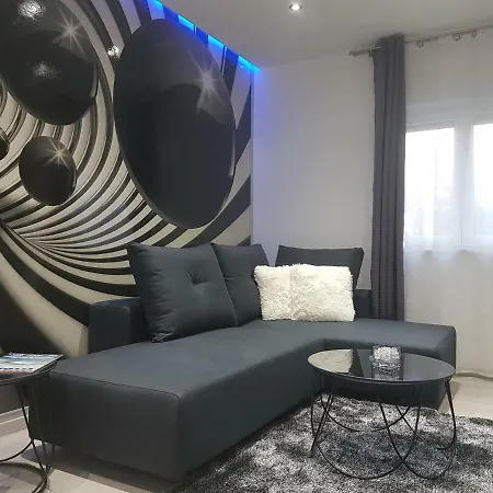 Palladium Center Makarska