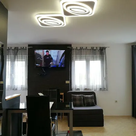 דירה Palladium Center מאקרסקה