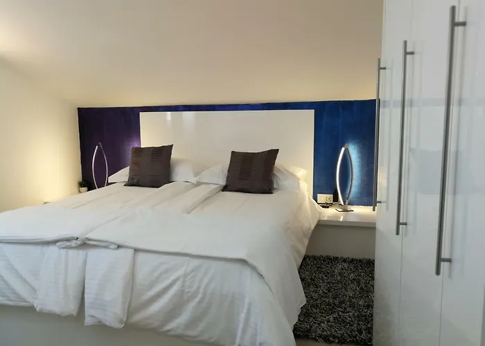 Palladium Center 마카르스카